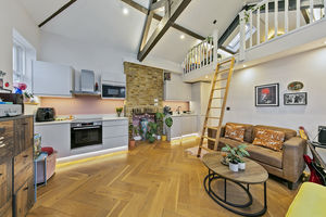 Kitchen Area- click for photo gallery